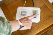 Drôme téléassistance - Option téléassistance IP "double sécurisation" (branchement sur la box + GSM)
